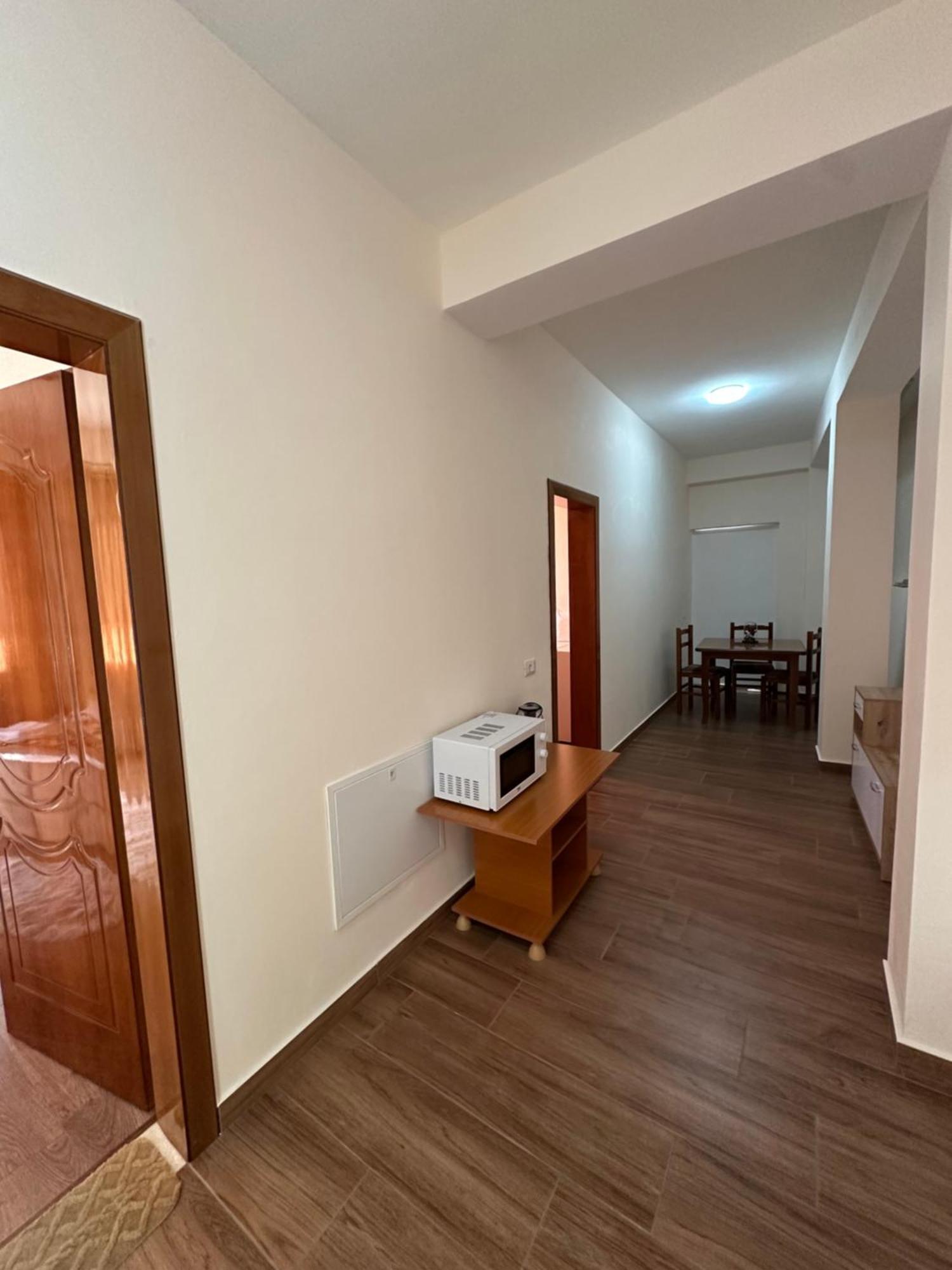 Guni Inn Krujë Buitenkant foto